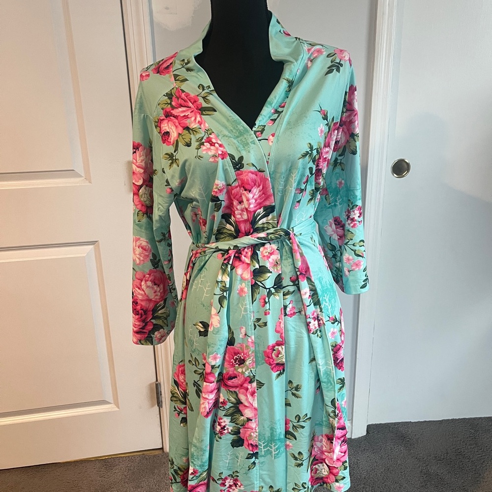 Floral Robe with Pink Roses
